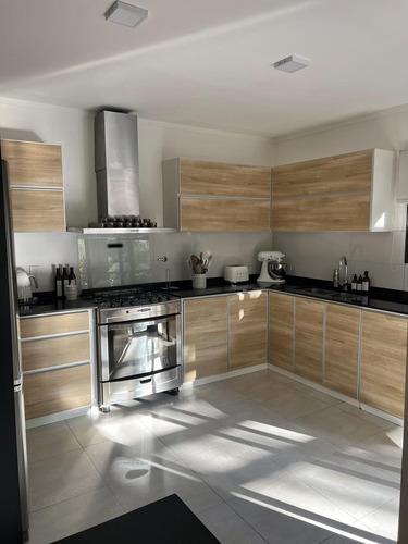 Se Vende Casa En Barrio Dalvian