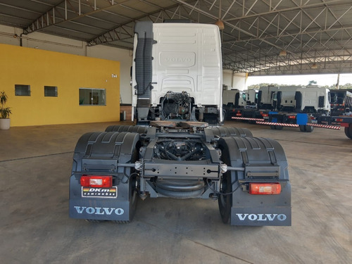 Imagem 5 de 14 de Fh 460 I.shift 6x2t 2016 Completo