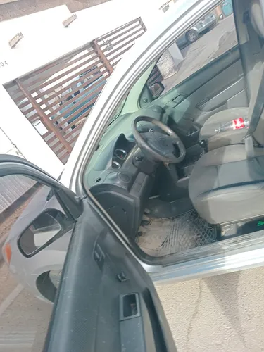 Chevrolet Aveo 1.6 Ls L4 At