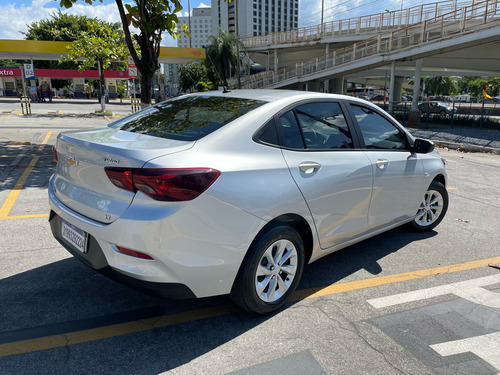 Chevrolet Onix plus 1.0 Lt Turbo 4p
