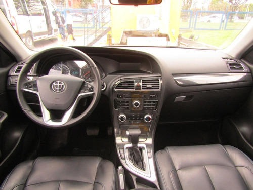 Brilliance V5 1500 Cc At 2015 A.a