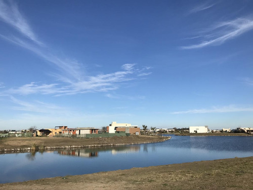 Imagen 5 de 8 de Lote En Venta A La Laguna San Sebastian- Area 10
