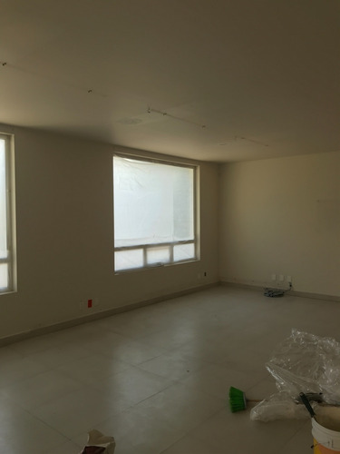 Casa Con Uso De Suelo Comercial Y Para Oficina En Polanco