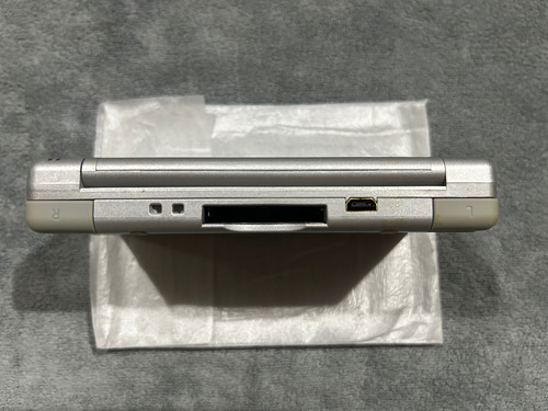 Nintendo Ds Lite Metallic Silver C/caja Y R4 Muchos Juegos Plateado (Usado)