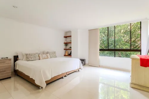 Apartamento En Venta En San Lucas. Cod V22695