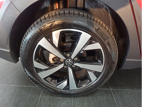 Imagem 8 de 14 de Volkswagen Nivus 1.0 200 Tsi Total Flex Highline Automático