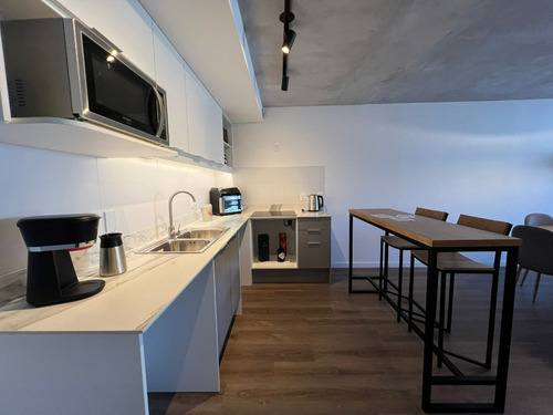 Alquiler Apartamento 2 Dormitorios Amplio En Suite Pocitos
