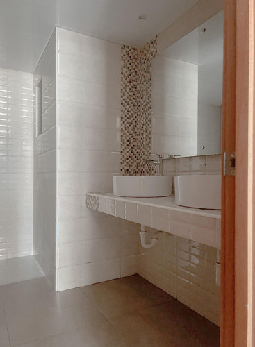 Naco, Apartamento De 3 Habitaciones En Alquiler