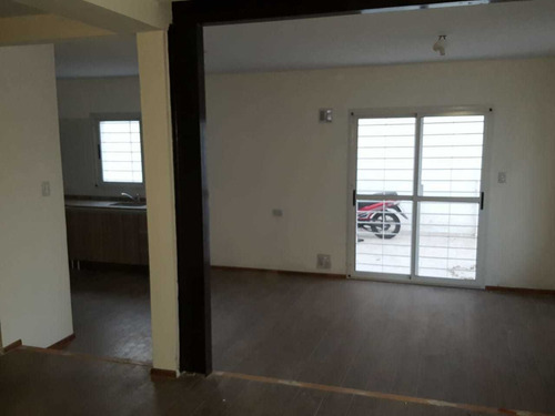 Duplex 3 Dorm Bº San Salvador Apto Banco