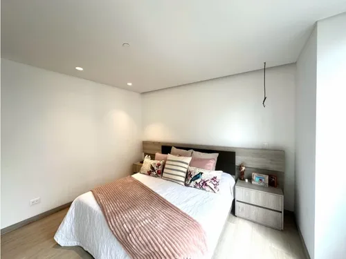 Hermoso Apartamento Como Nuevo Loma De Los Mesa