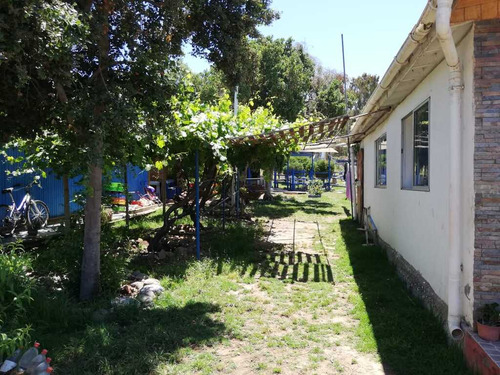 Propiedad Rentable Con Amplias Instalaciones (70928)