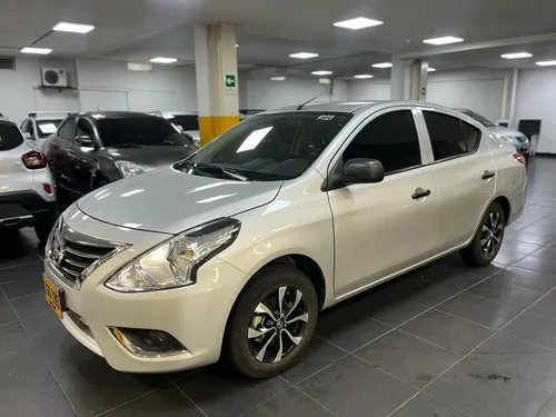 Nissan Vers Vdrive Mt 4x2 1600