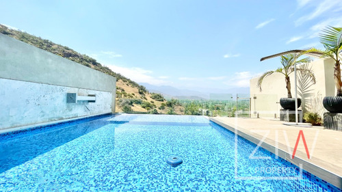 Triplex 5d+6b+5estac- Everest/ Stgo College- Ziw Property