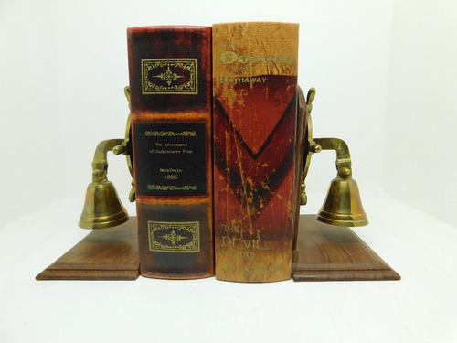 Imagen 3 de 4 de Sujeta Libros Timon De Barco Con Campana En Bronce (nuevo)