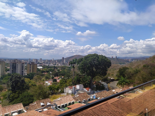 Imagen 25 de 25 de Town House En Urb. Lomas Del Este Res. Lomas Alto. Cl-fd605