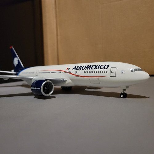 Avión Aeromexico B777-200er Escala 1:200 Hogan