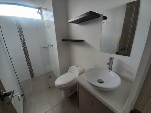 Apartamento En Arriendo En Av. Santander (279055538).