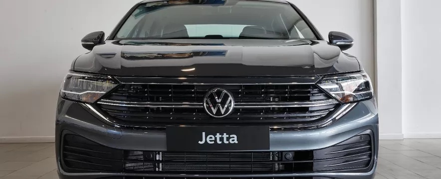 Volkswagen Jetta Highline Automático 1.4 Turbo 2024 Cali