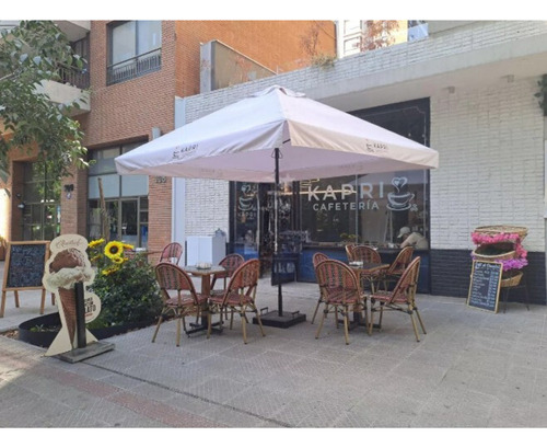 Local Comercial Amplio Con Terraza En Providencia, Placa Com