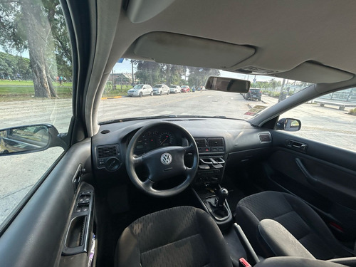 Volkswagen Golf 1.6 Comfortline