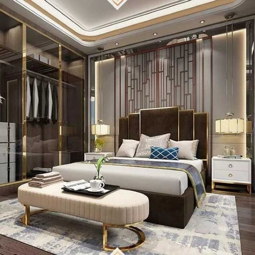 Cama Estilo Hong Kong Com Detalhes Na Cor Ouro 