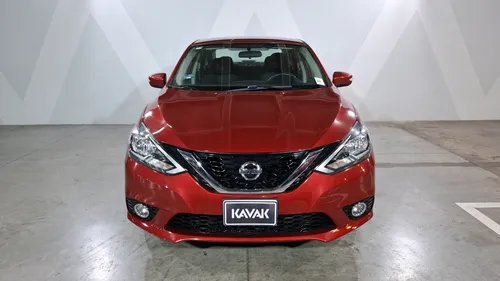 Nissan Sentra 1.8 Advance