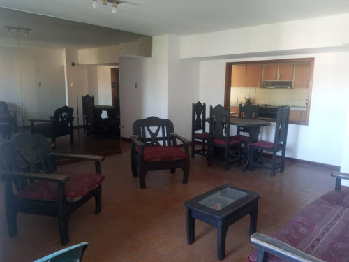 Apartamento Ubicado En El Paraíso Ad