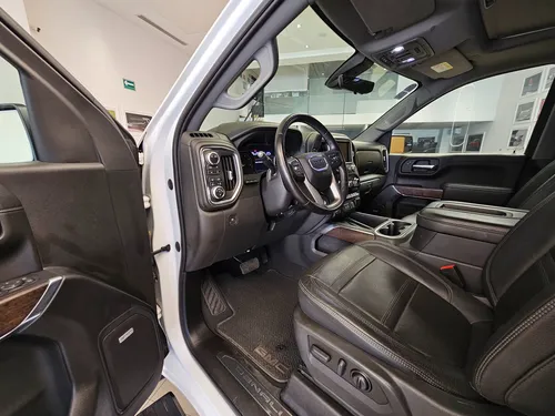 GMC Sierra 6.2 Denali Dvd At