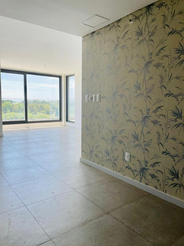 Alquiler Exclusivo Apartamento 3 Dormitorios, Carrasco Boating. Torre 1 Unidad 702