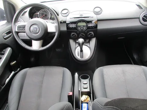 Mazda 2 1500cc At Aa