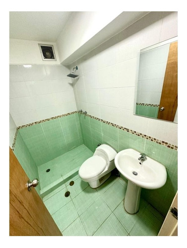 Venta . Apartamento. El Paraiso. Caraca. Af