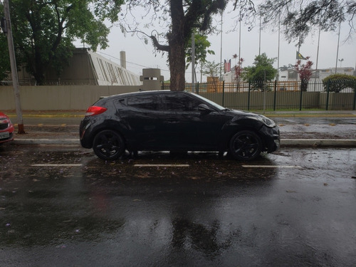 Hyundai 1.6 Automático