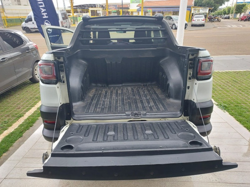 Imagem 9 de 10 de Strada 1.4 Fire Flex Endurance Cd Manual