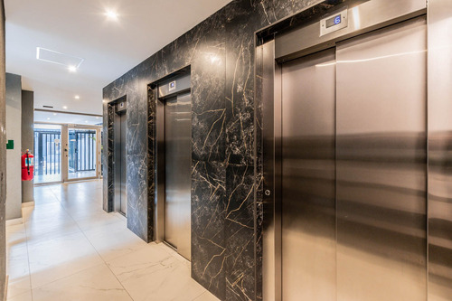 Venta Caseros Centro Departamento 2 Ambientes A Estrenar
