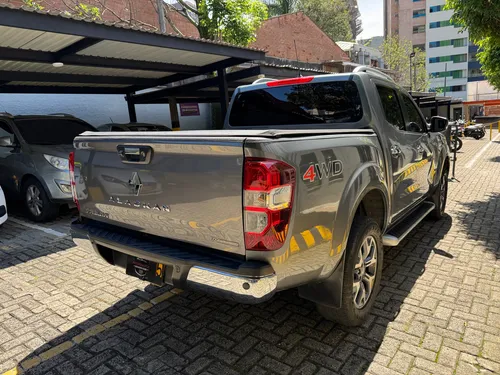 Renault Alaskan 2.5 Intense 4x4