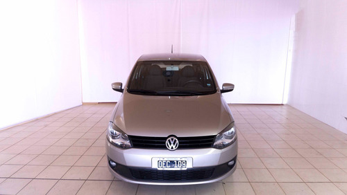 Imagen 1 de 15 de 2014 Volkswagen Fox