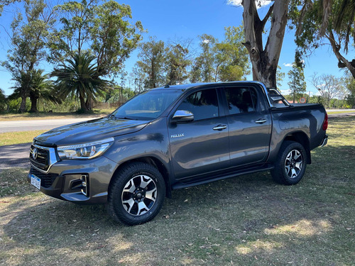 Toyota Hilux 2.8 D/cab 4x4 Sr