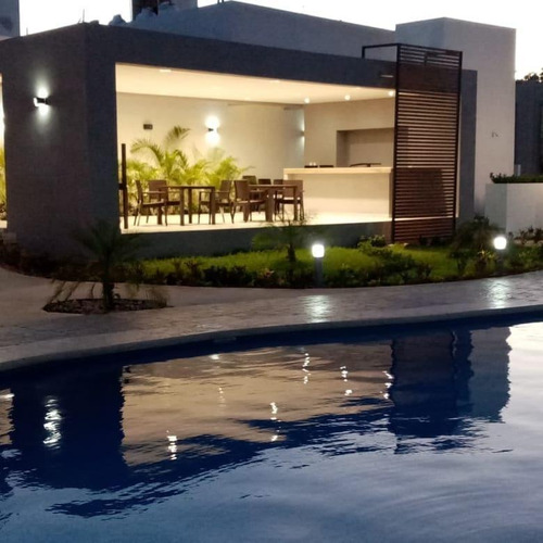 Imagen 2 de 16 de Casa En Venta Super Espaciosa En Venta Y A Super-precio En