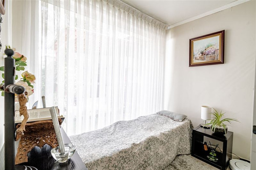 Casa En Venta De 3 Dorm Con Dpto Independiente. Las Condes