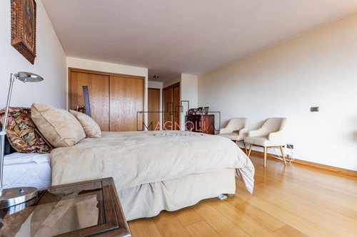 Magnolia Property Vende Lujoso Depto 5d 5b El Golf