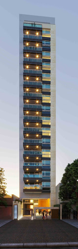 Imagen 13 de 21 de Departamento De 2 Amb Con Balcon Alta Categoria