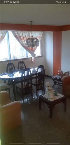Imagen 2 de 11 de Venta De Apartamento En La Parroquia La Vega