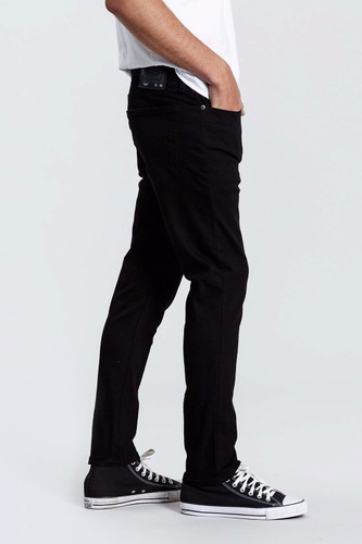Imagen 3 de 7 de Jean Levis 510 Negro Skinny Ajustado Y Cuotas