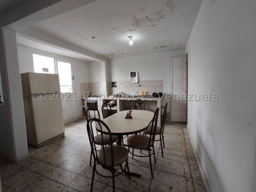 Imagen 9 de 30 de Edificio En Venta En El Centro De Barquisimeto Lara Rent-a-house 0-4-2-4-5-9-3-7-5-4-2