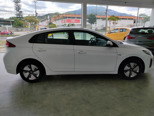 Hyundai Ioniq Hibrido