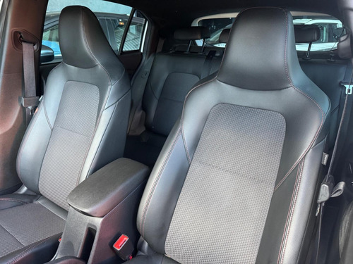 Chevrolet Onix 10tat Rs