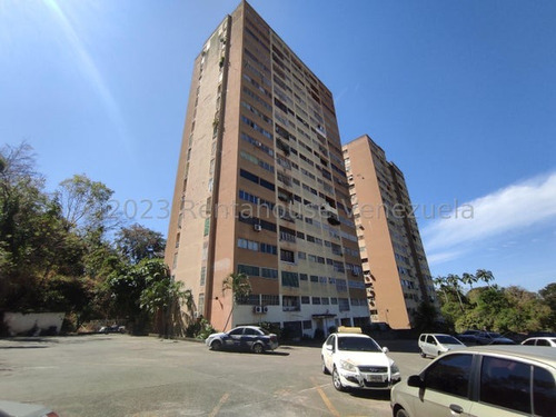 Apartamento En Venta En Urb. El Parque, La Victoria  24-19073 Hp