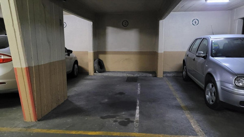 Imagen 5 de 15 de Cochera - Mart.-vias/santa Fe