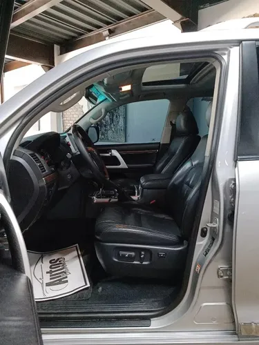 Toyota Land Cruiser 200 Lc200 2017 4.6 Vx
