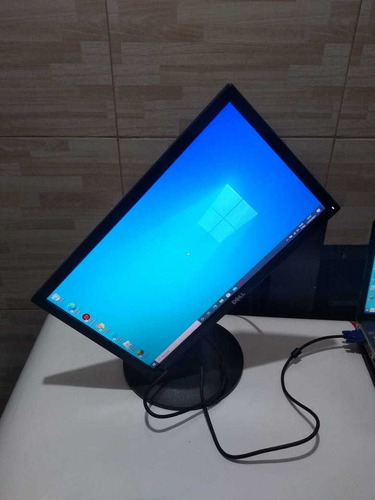 Monitor Dell 19 Polegadas Led Vga E Display Port Giratório ! (Usado)